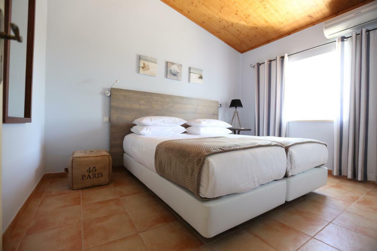 Quinta Do Pinheiro Manso - Holidays Villa - Marinha Beach カルヴォエイロ エクステリア 写真